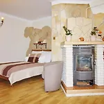 Cosy Castle Apartment