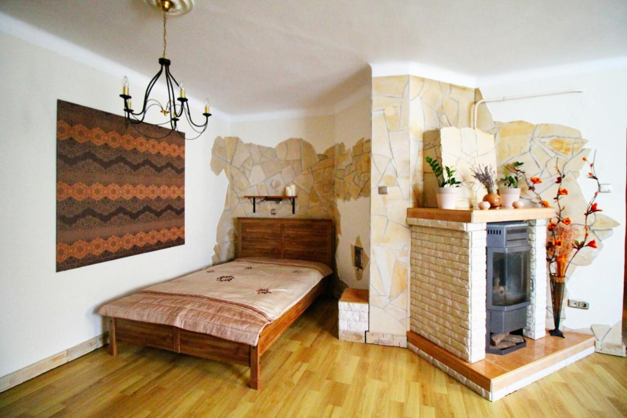 Cosy Castle